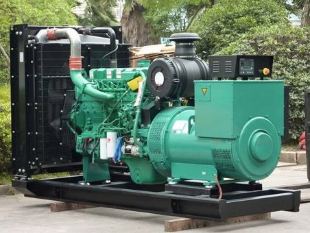 平泉710kw康明斯柴油发电机组