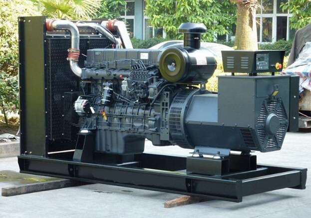 平泉全新本田150kw大型柴油发电机组